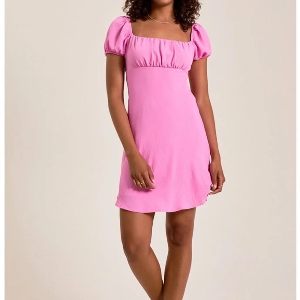 ALTAR’D STATE | Puff Sleeve Tie Back Dress